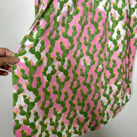 Crown & Ivy pink/green 3/4 bell sleeves size large - Picture 5 of 7